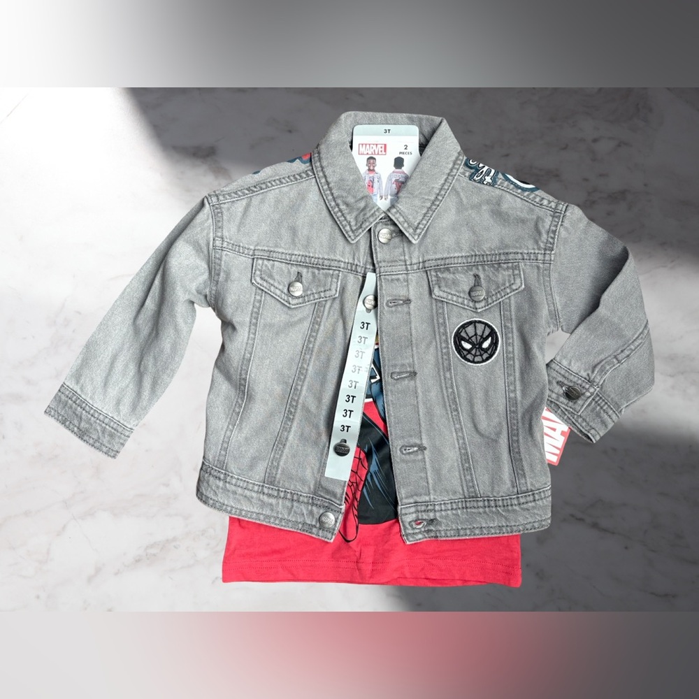 Marvel Kids Gray Denim Jacket And Red Tee Set Size 3T